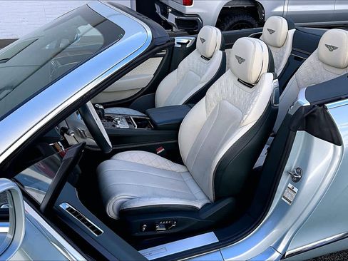Used 2023 Bentley Continental GT Azure image 7
