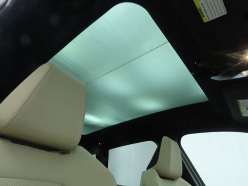 Certified 2025 BMW X3 xDrive30i w/ Premium Package image 20