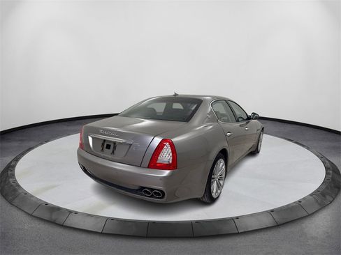 Used 2010 Maserati Quattroporte S image 5