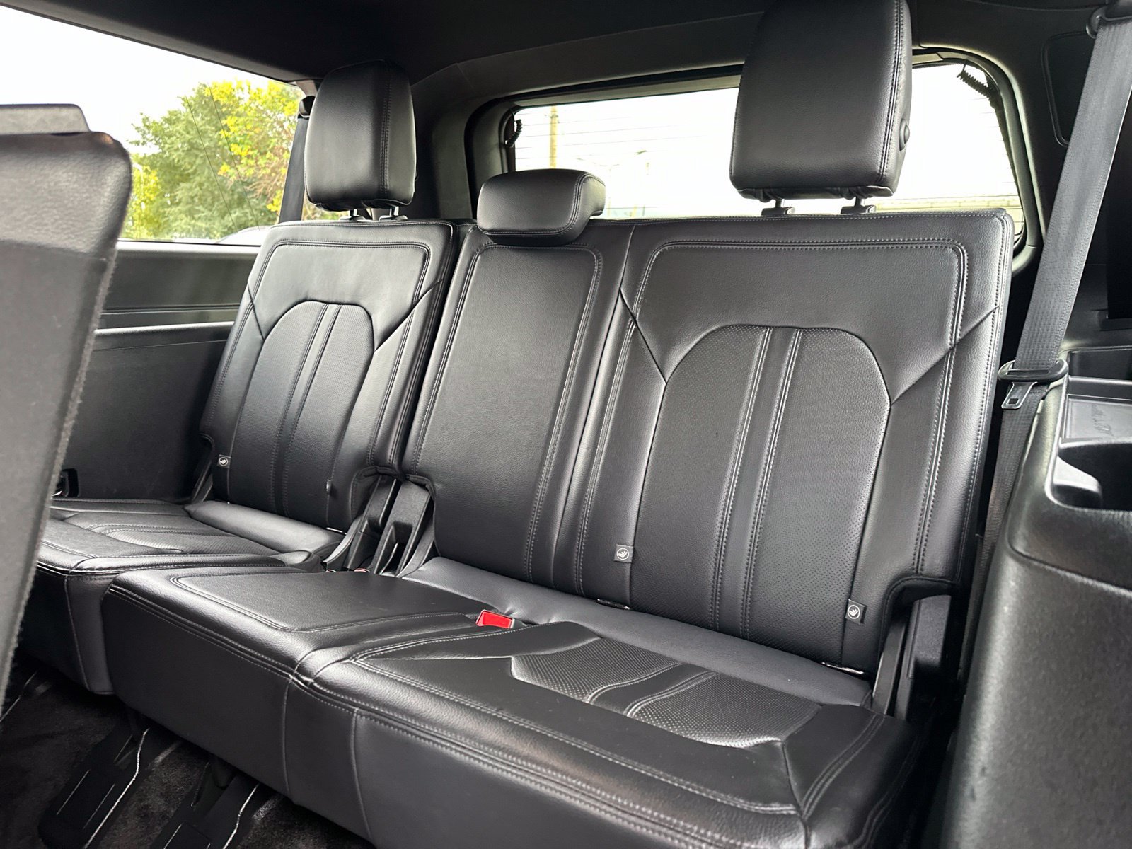 Used 2018 Ford Expedition Max Limited AWD/4WD image 26