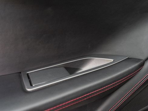 Used 2011 Ferrari 458 Italia Coupe RWD image 74