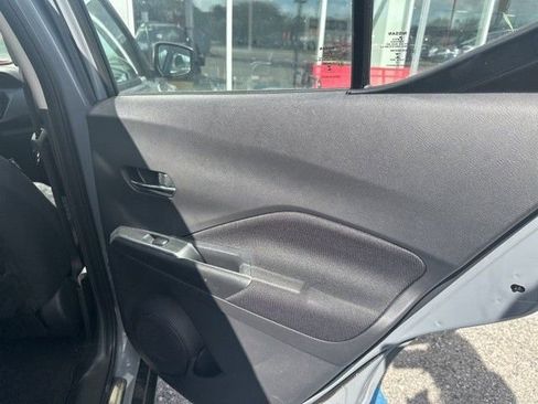 Certified 2023 Nissan Kicks SV w/ Interior Electronics Package FWD image 14