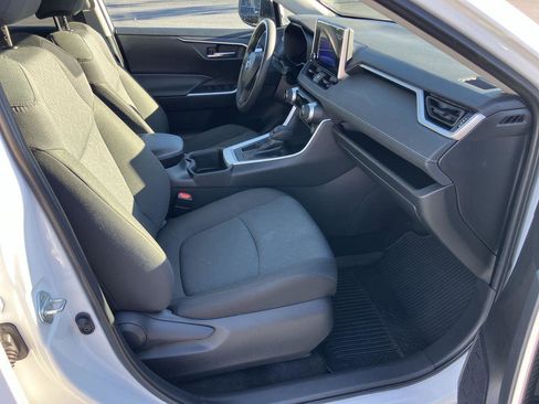 Certified 2024 Toyota RAV4 XLE image 33