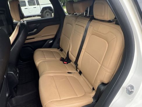 Used 2022 Lincoln Corsair Grand Touring w/ Elements Technology Bundle image 32