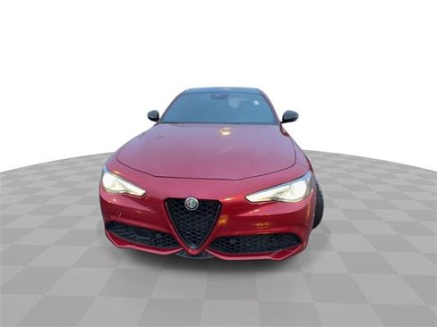 Used 2021 Alfa Romeo Giulia Ti Sport w/ Carbon Package image 3