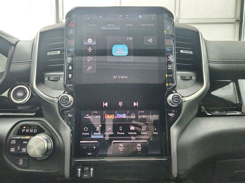 New 2026 RAM 1500 Laramie AWD/4WD image 23