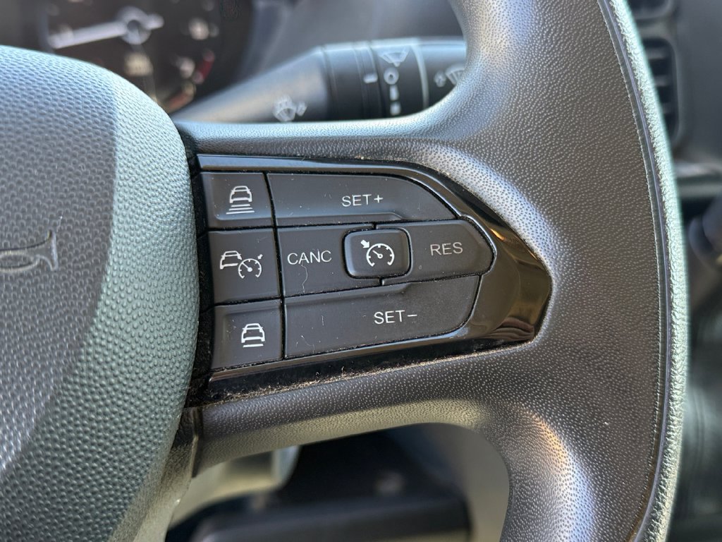Used 2025 RAM ProMaster 2500 w/ Convenience Group FWD image 17