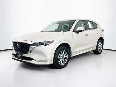 Used 2025 MAZDA CX-5 AWD 2.5 S w/ Preferred Package image 3