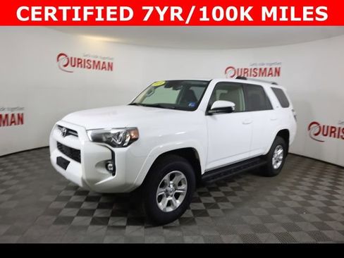 Used 2024 Toyota 4Runner SR5 image 4