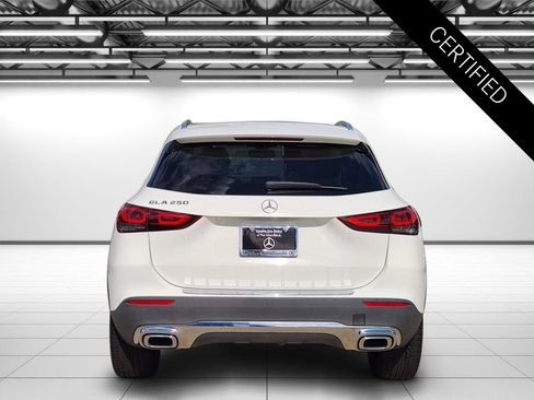 Certified 2023 Mercedes-Benz GLA 250 image 8