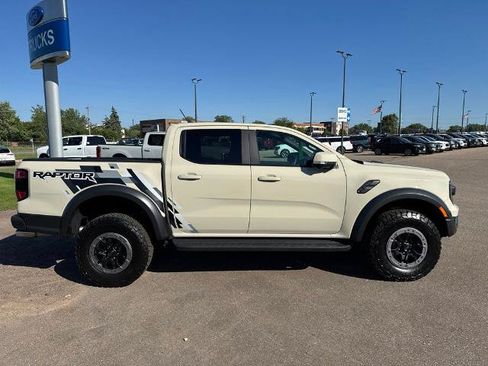 Certified 2025 Ford Ranger Raptor AWD/4WD image 11