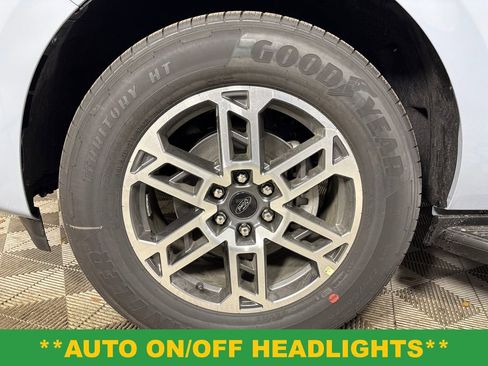 New 2026 Ford Expedition Active RWD image 13