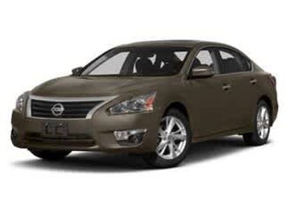 Used 2014 Nissan Altima 2.5 SL w/ Technology Package