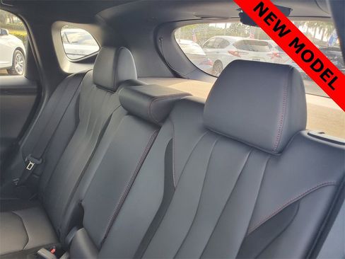 Used 2025 Acura ADX A-Spec image 13