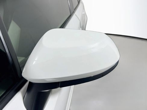 Used 2025 Toyota Corolla LE FWD image 12