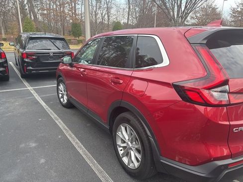 Used 2023 Honda CR-V EX-L image 7