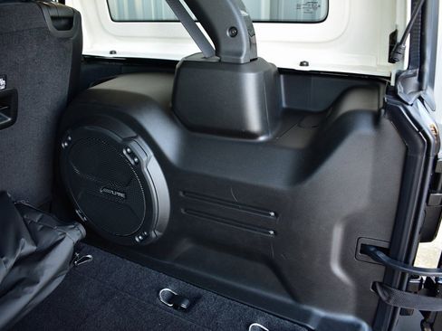 New 2025 Jeep Wrangler Sport S image 31