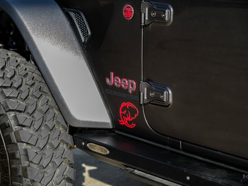 Used 2020 Jeep Gladiator Rubicon image 29