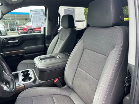 Used 2022 Chevrolet Silverado 1500 RST AWD/4WD image 19
