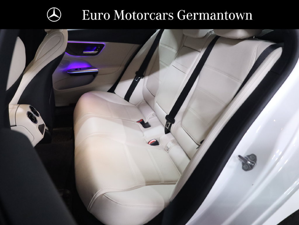 Used 2023 Mercedes-Benz C 300 4MATIC Sedan image 28
