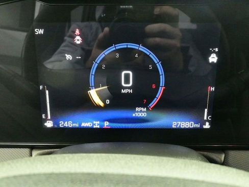 Used 2025 Chevrolet TrailBlazer LT w/ Driver Confidence Package image 21