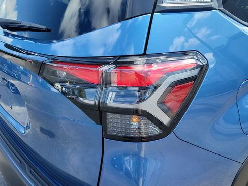 Certified 2025 Subaru Forester Limited w/ Popular Package #1 AWD/4WD image 11