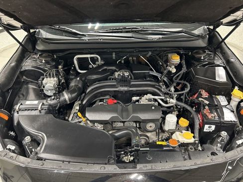 Used 2017 Subaru Outback 2.5i Limited image 31