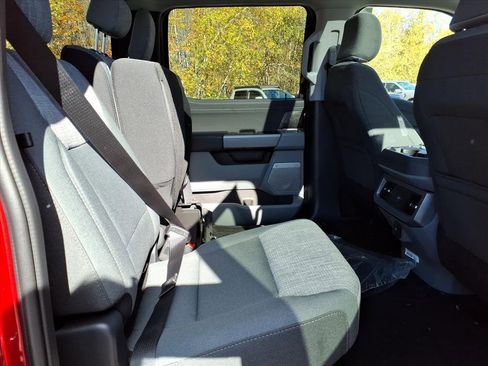 New 2026 Ford F250 XLT w/ XLT Premium Package image 14