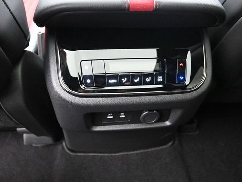 Used 2026 Nissan Armada NISMO AWD/4WD image 14