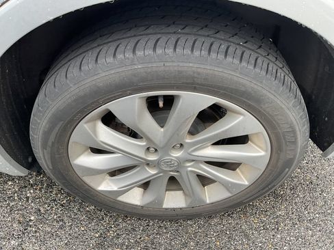 Used 2017 Buick Envision Premium AWD/4WD image 11