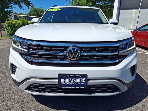 Used 2023 Volkswagen Atlas SE AWD/4WD image 2