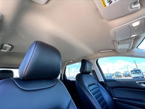 Certified 2022 Ford Edge SEL w/ Convenience Package image 28