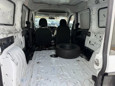 Used 2017 RAM ProMaster City Tradesman FWD image 13