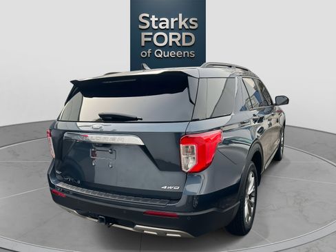 Used 2022 Ford Explorer XLT w/ Equipment Group 202A image 4