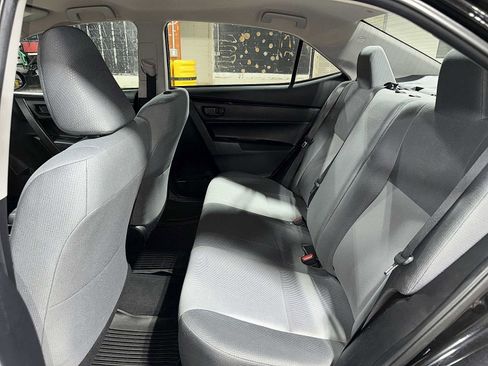 Certified 2018 Toyota Corolla L image 17