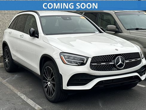 Used 2022 Mercedes-Benz GLC 300 image 1