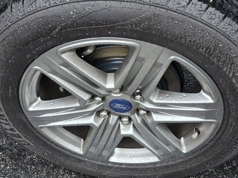 Used 2019 Ford F150 XLT w/ XTR Package image 12