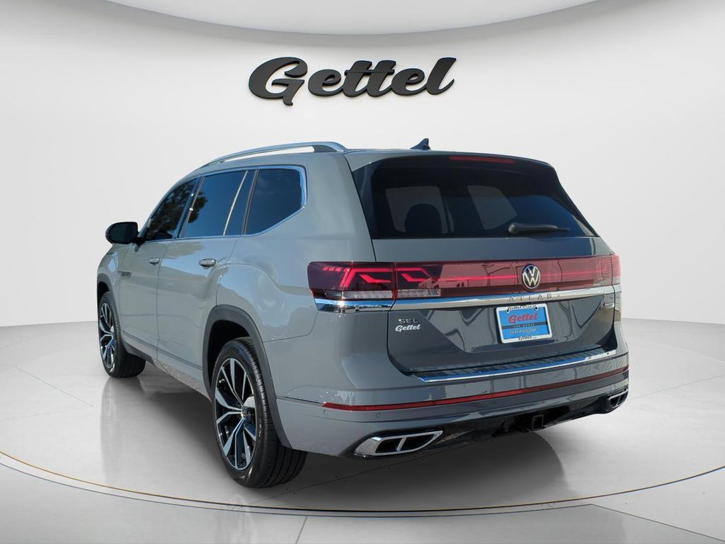 Used 2025 Volkswagen Atlas SEL Premium R-Line AWD/4WD image 7