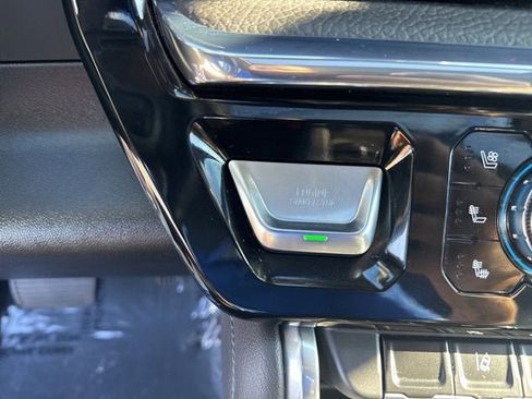 Certified 2025 GMC Sierra 3500 Denali w/ Denali Reserve Package image 28