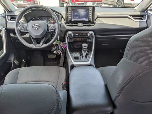 Used 2021 Toyota RAV4 LE AWD/4WD image 15