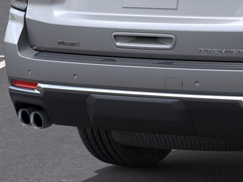 New 2026 Chevrolet Suburban Premier AWD/4WD image 14