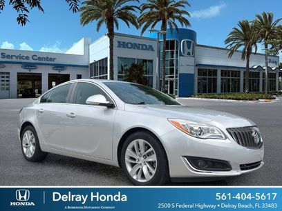 Used 2016 Buick Regal Premium w/ Driver Confidence Package #1