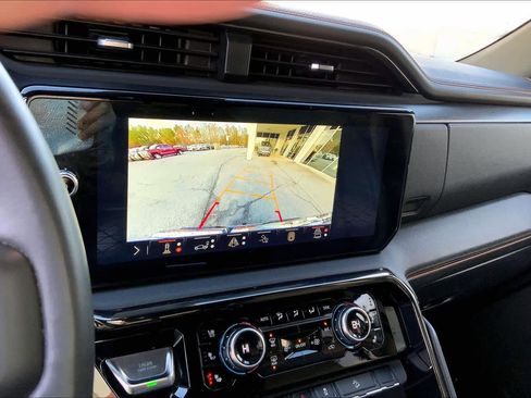 Used 2024 GMC Sierra 1500 AT4 w/ Technology Package image 29