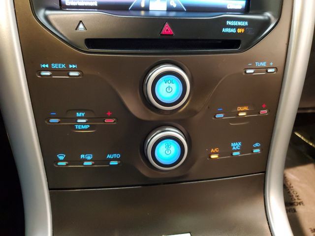 Used 2013 Ford Edge SEL FWD image 19