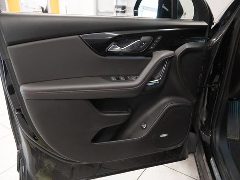 Used 2023 Chevrolet Blazer RS w/ Enhanced Convenience Package AWD/4WD image 18