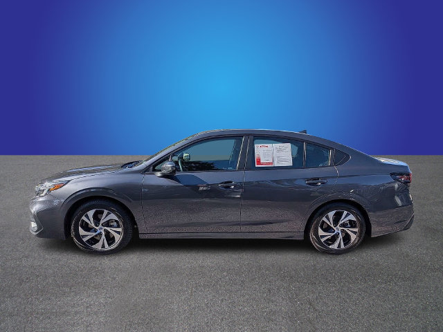 Used 2025 Subaru Legacy Premium AWD/4WD image 2