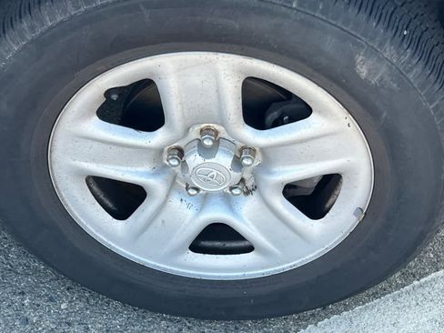 Used 2011 Toyota RAV4 4WD V6 w/ Base V6 Extra Value Pkg image 15
