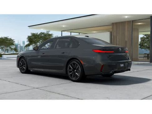 New 2026 BMW 740i RWD image 2