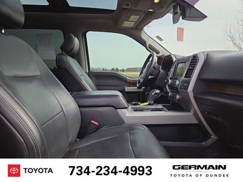 Used 2016 Ford F150 Lariat w/ Equipment Group 502A Luxury image 15