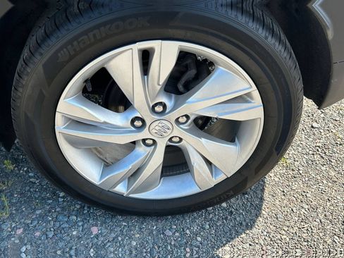 Used 2025 Buick Encore GX Preferred FWD image 25